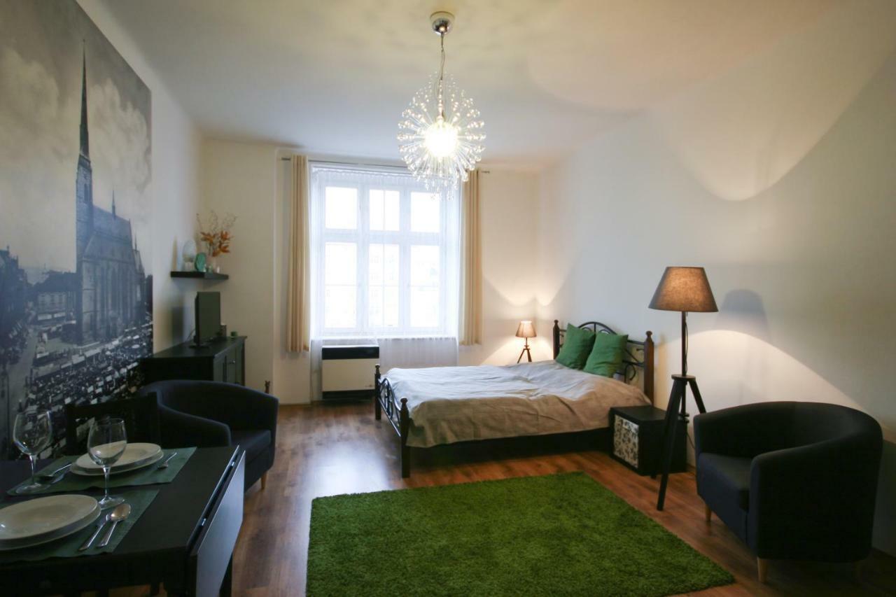 Apartman Mrakodrap Plzeň Eksteriør billede